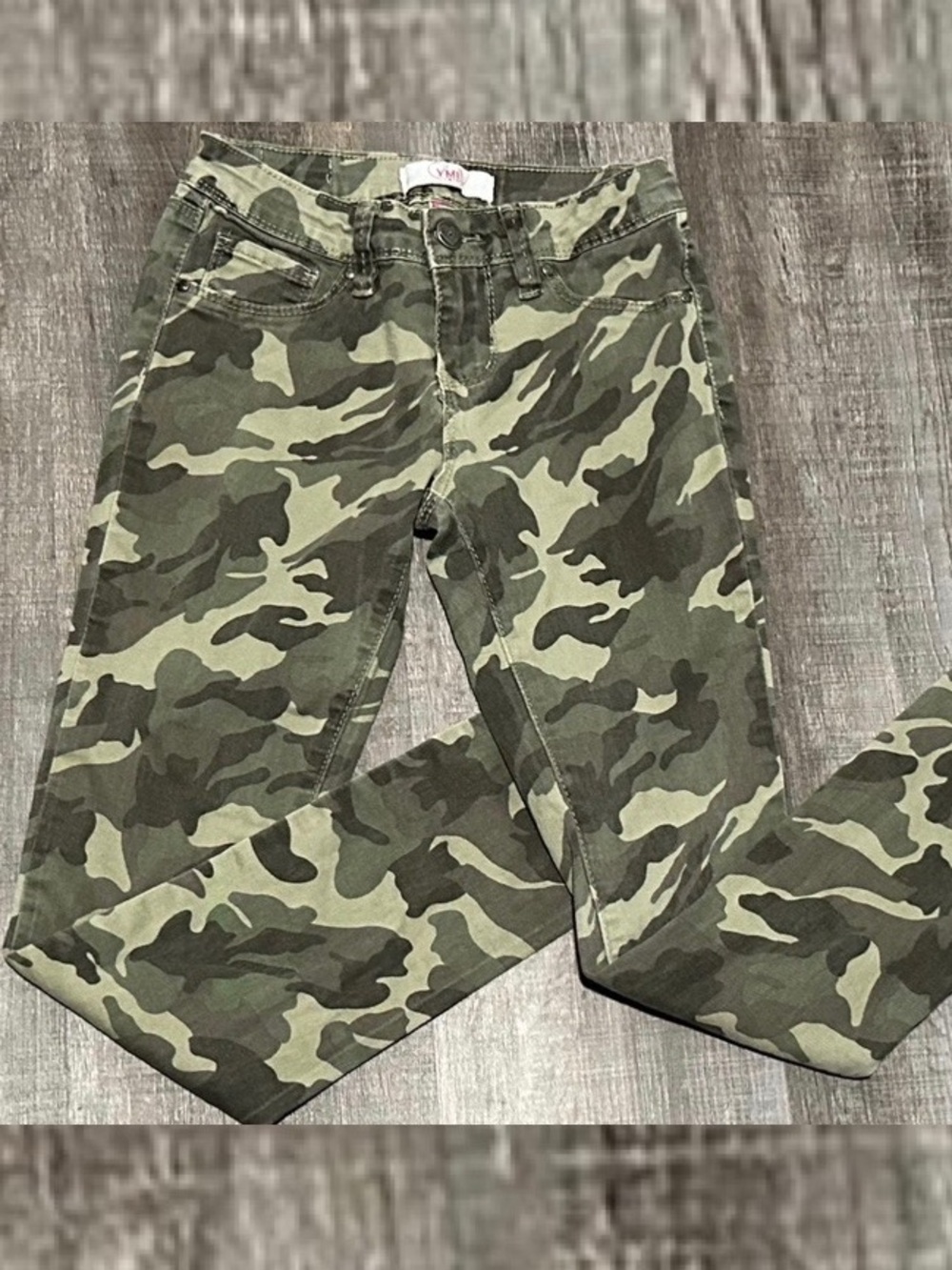 💞 Little Girls Size 10 YMI Camo Jeans